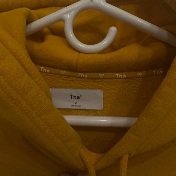 Aritzia TNA Cozy AF Sweatfleece Boyfriend Hoodie - Picture 2 of 5